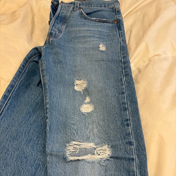 Womens Cotton Levis Jeans - Picture 2 of 10